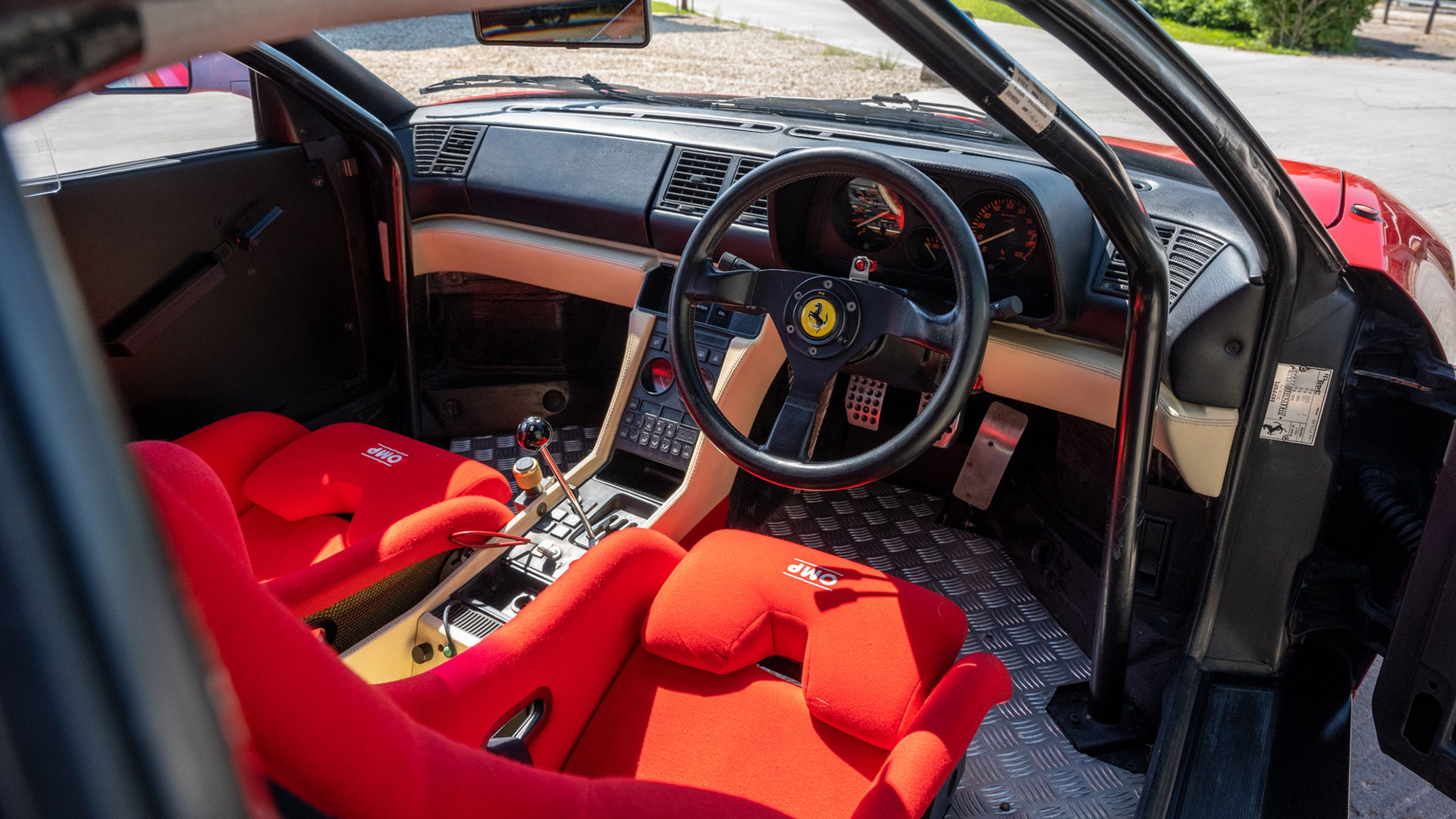 0081_ferrari_348_challenge_maranello_livery_27