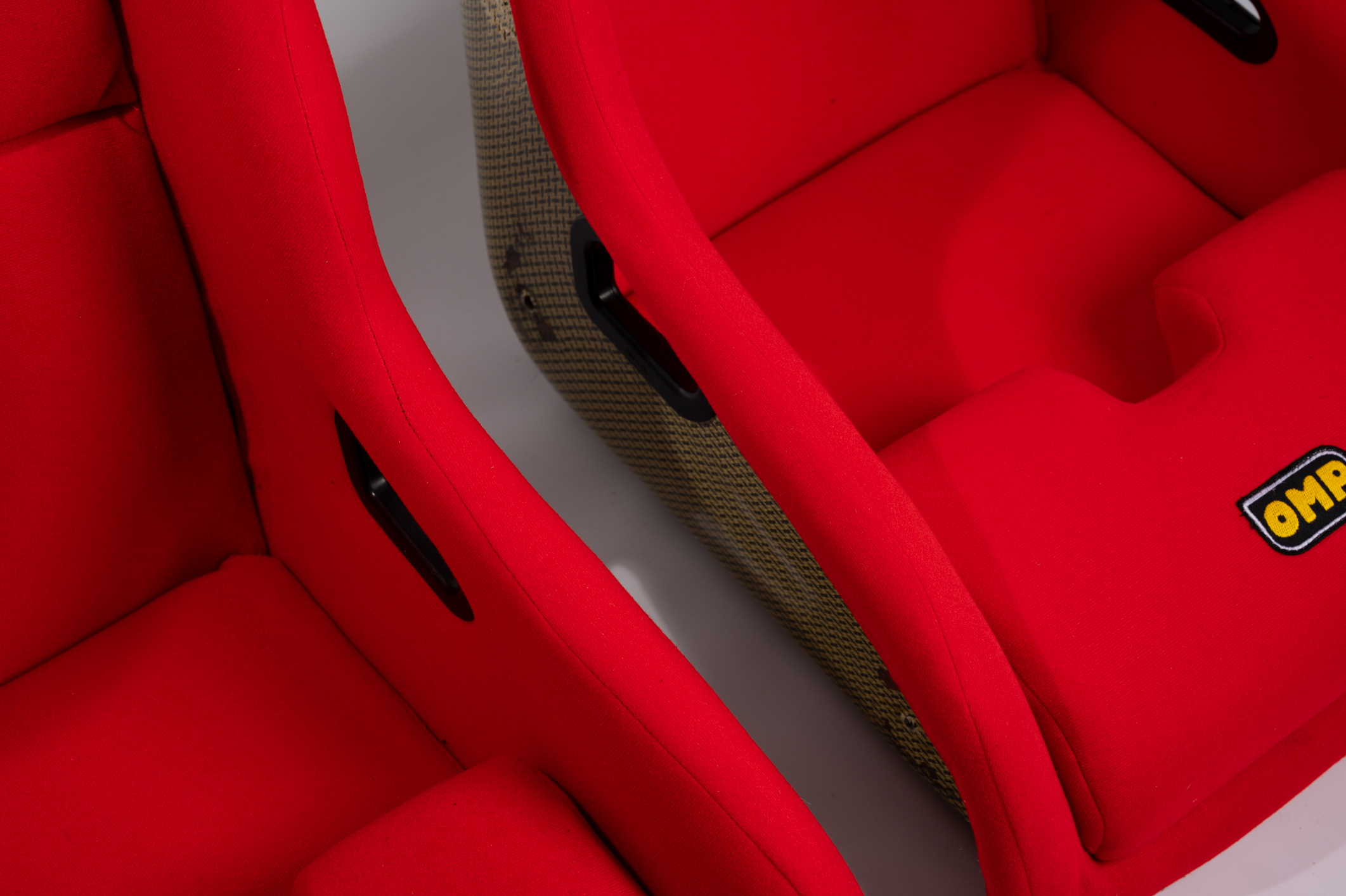 3MP-Max-F40Parts.co_.uk-Ferrari-348-Challenge-Seats-31