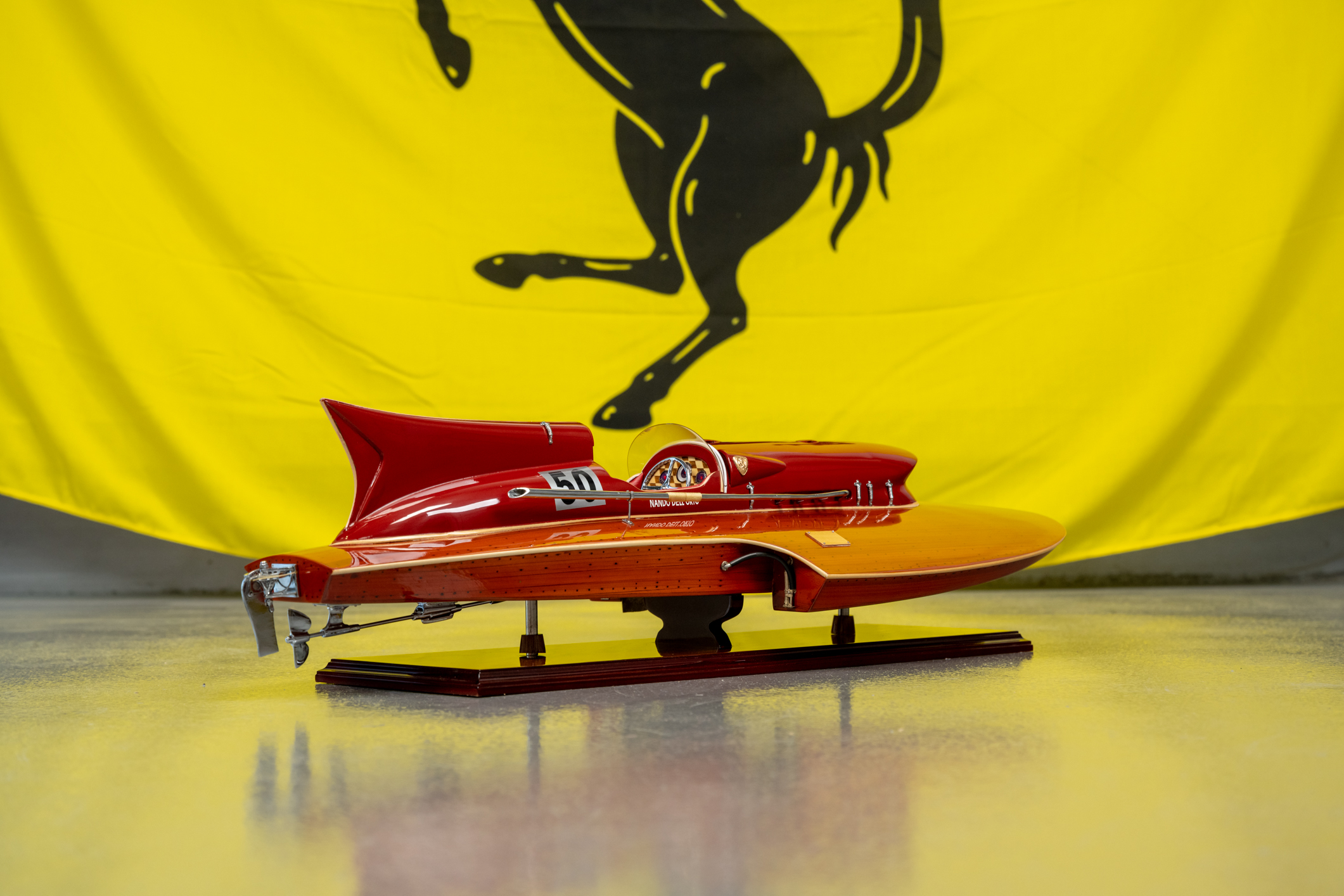 3MP-Max-Large-83cm-Ferrari-Hydroplane-Model-10