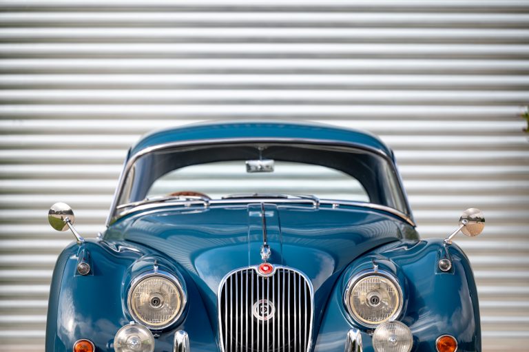Jaguar-XK150-17