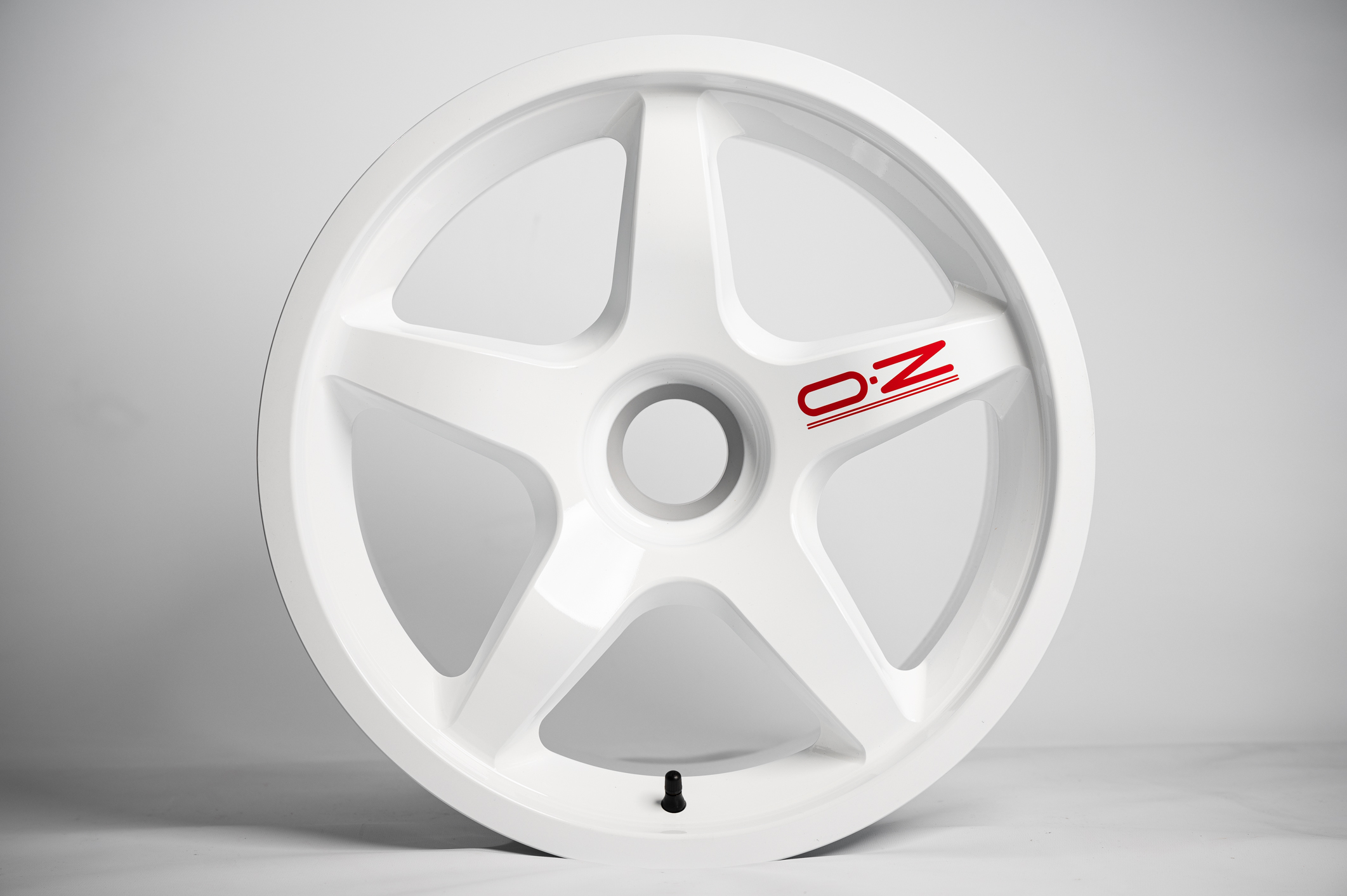 1.-3MP-Max-White-OZ-Wheels-with-stickers-8