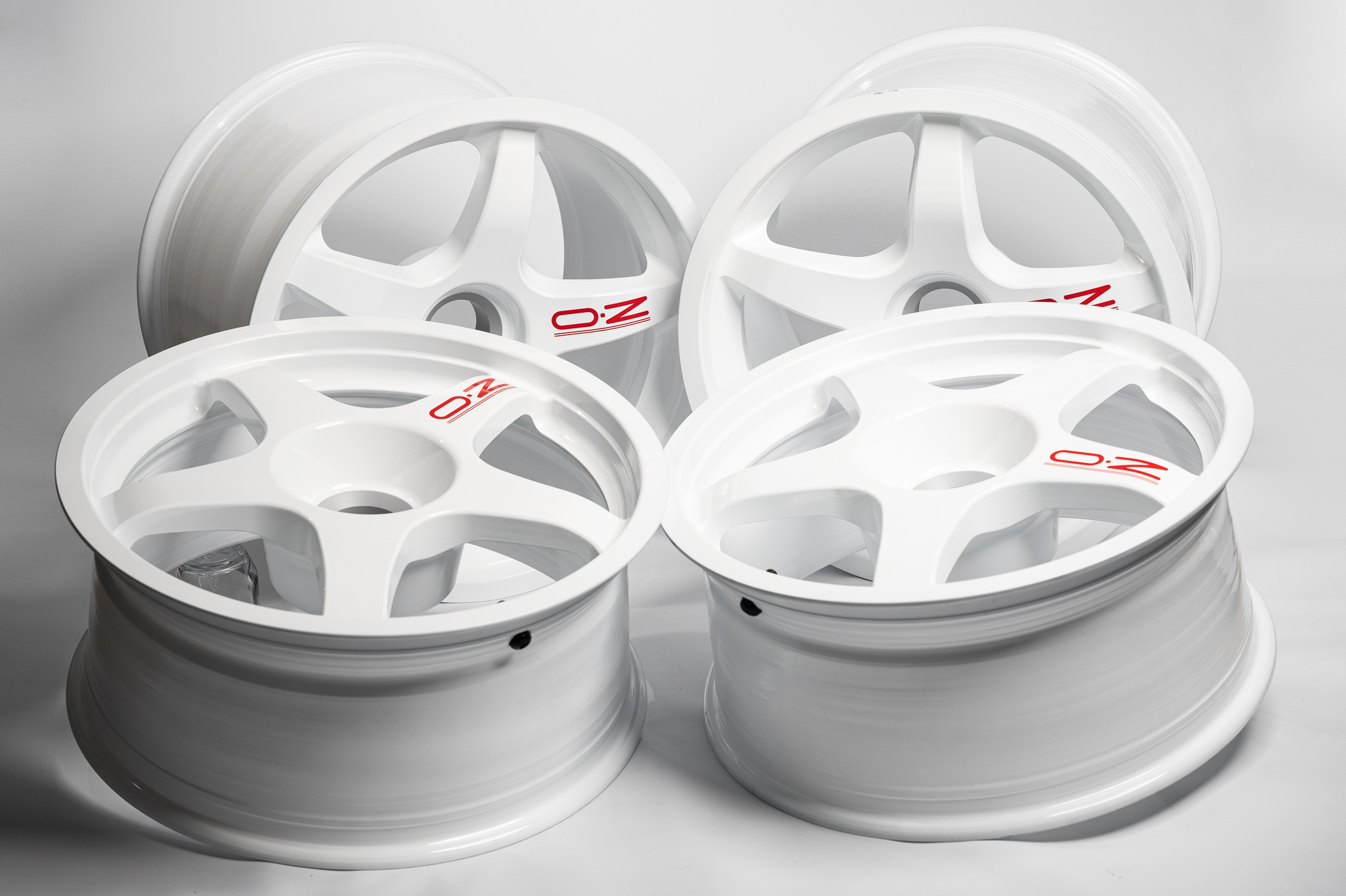 3.-3MP-Max-White-OZ-Wheels-with-stickers-31