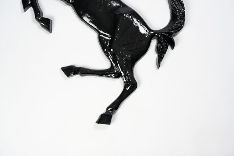 3MP-Max-Black-Ferrari-Cavallino-Horse-4-1