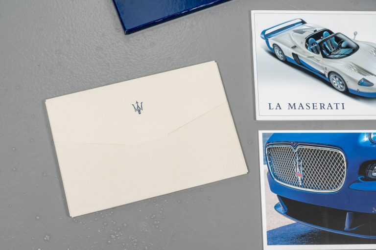 3MP-Max-Maserati-MC12-Book-Set-5