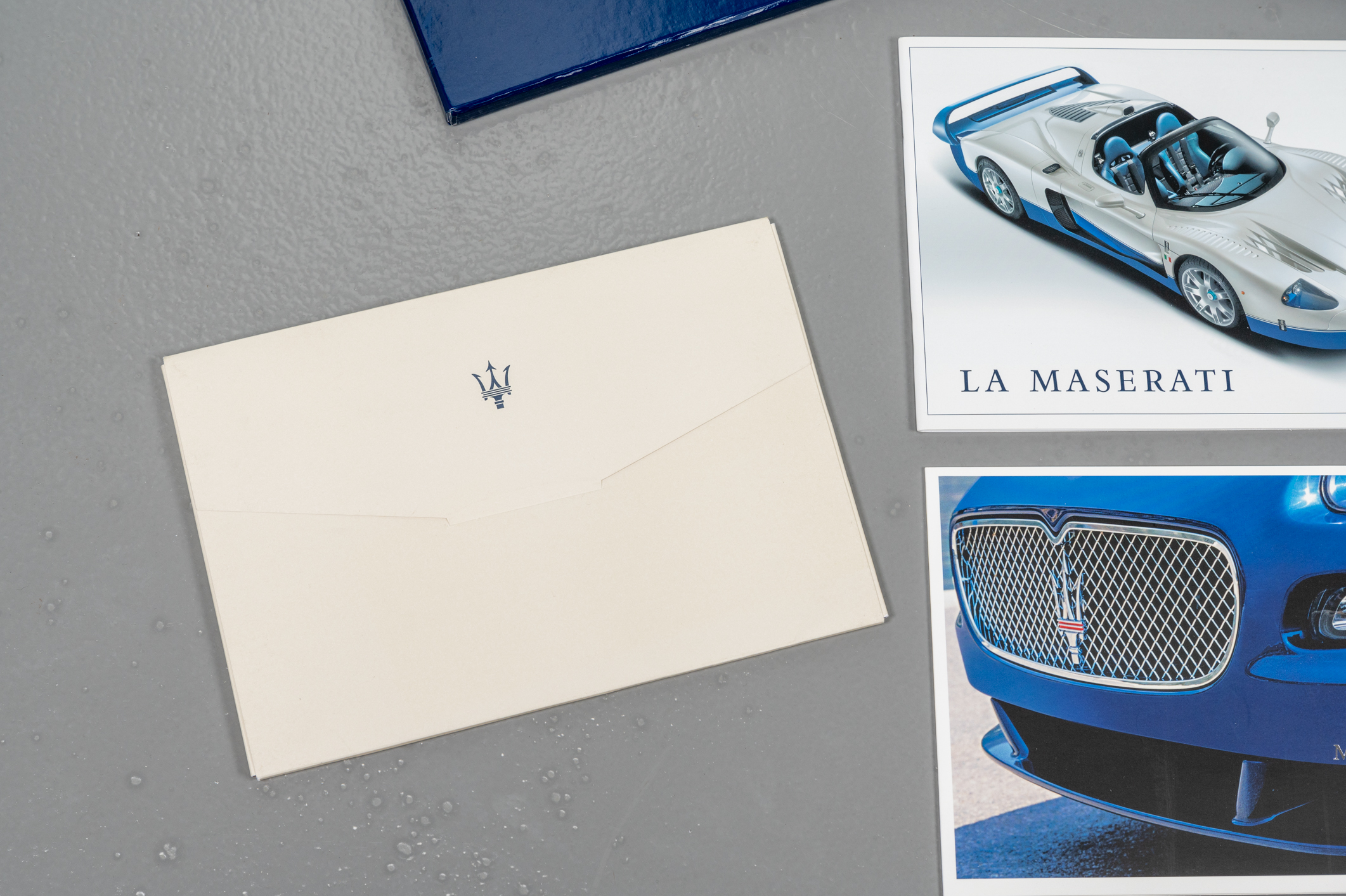 3MP-Max-Maserati-MC12-Book-Set-5