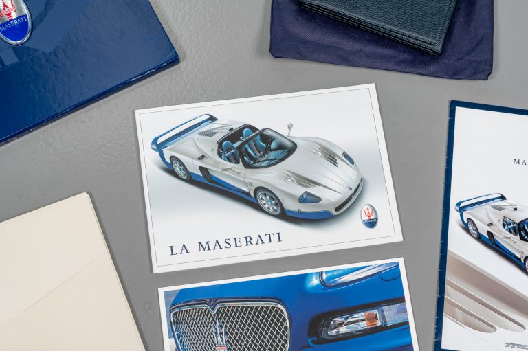 3MP-Max-Maserati-MC12-Book-Set-6