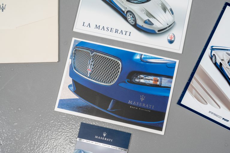 3MP-Max-Maserati-MC12-Book-Set-8