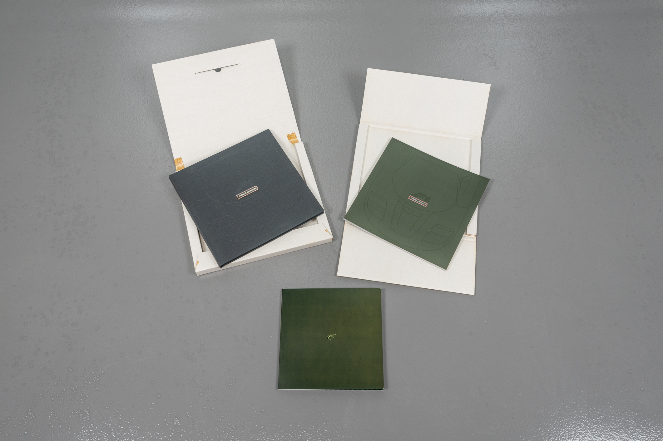 3MP-Max-McLaren-F1-Book-Set-2