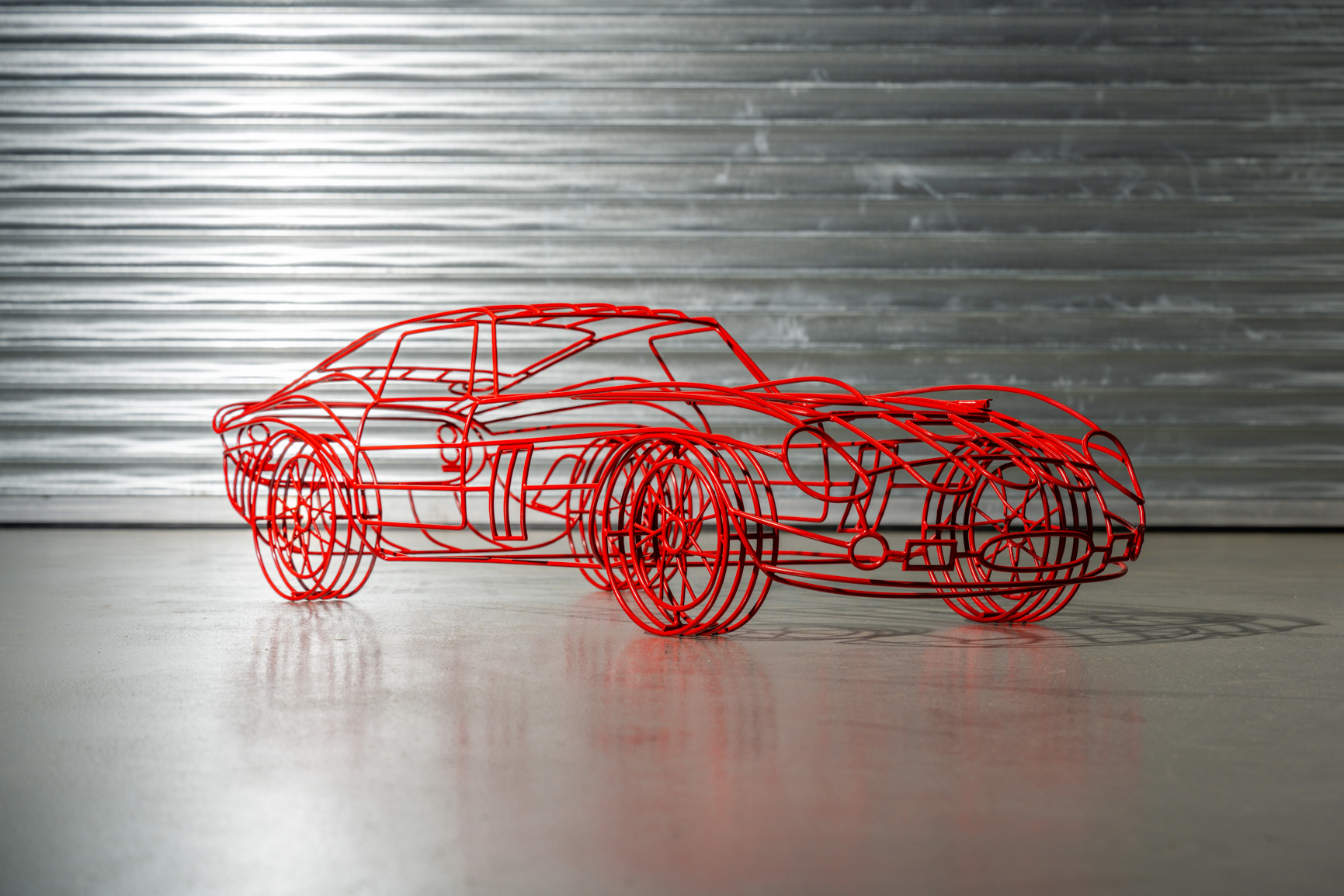2MP-Red-Ferrari-250-GTO-Wire-Sculpture-10