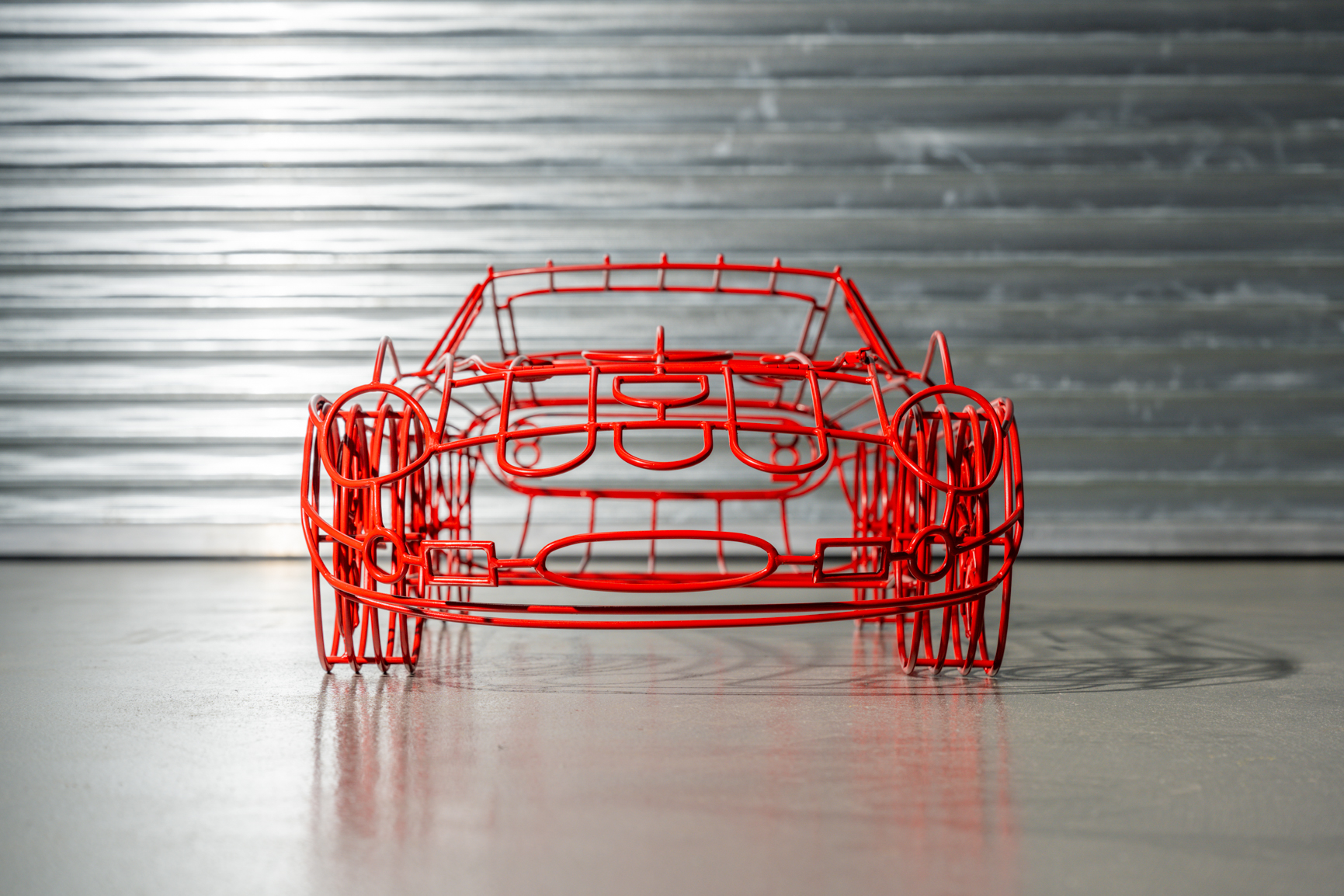 2MP-Red-Ferrari-250-GTO-Wire-Sculpture-11