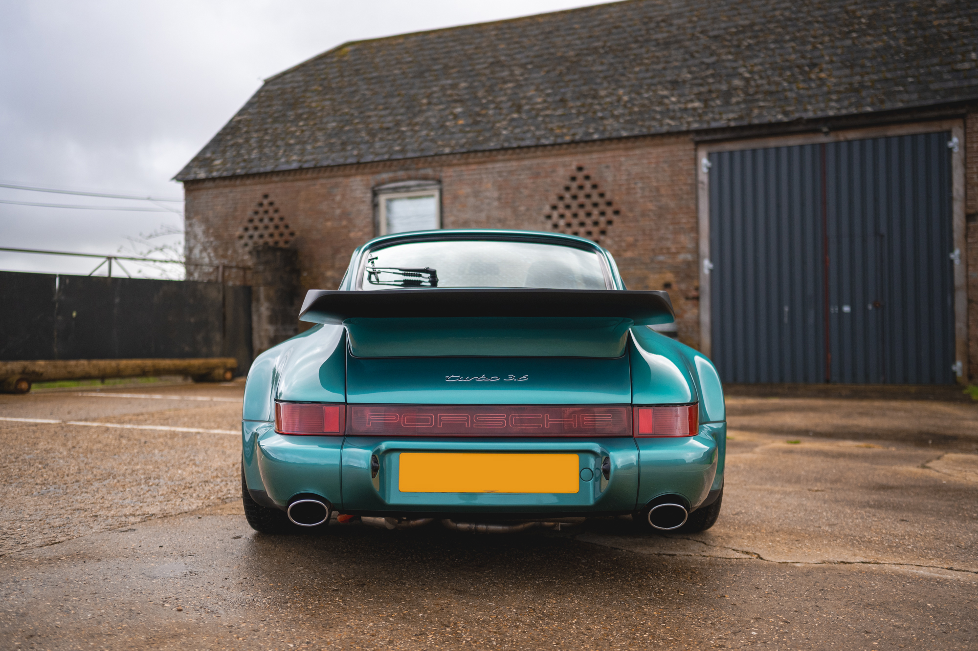 Mugello-Cars-Porsche-911-964-Turbo-3.6-17