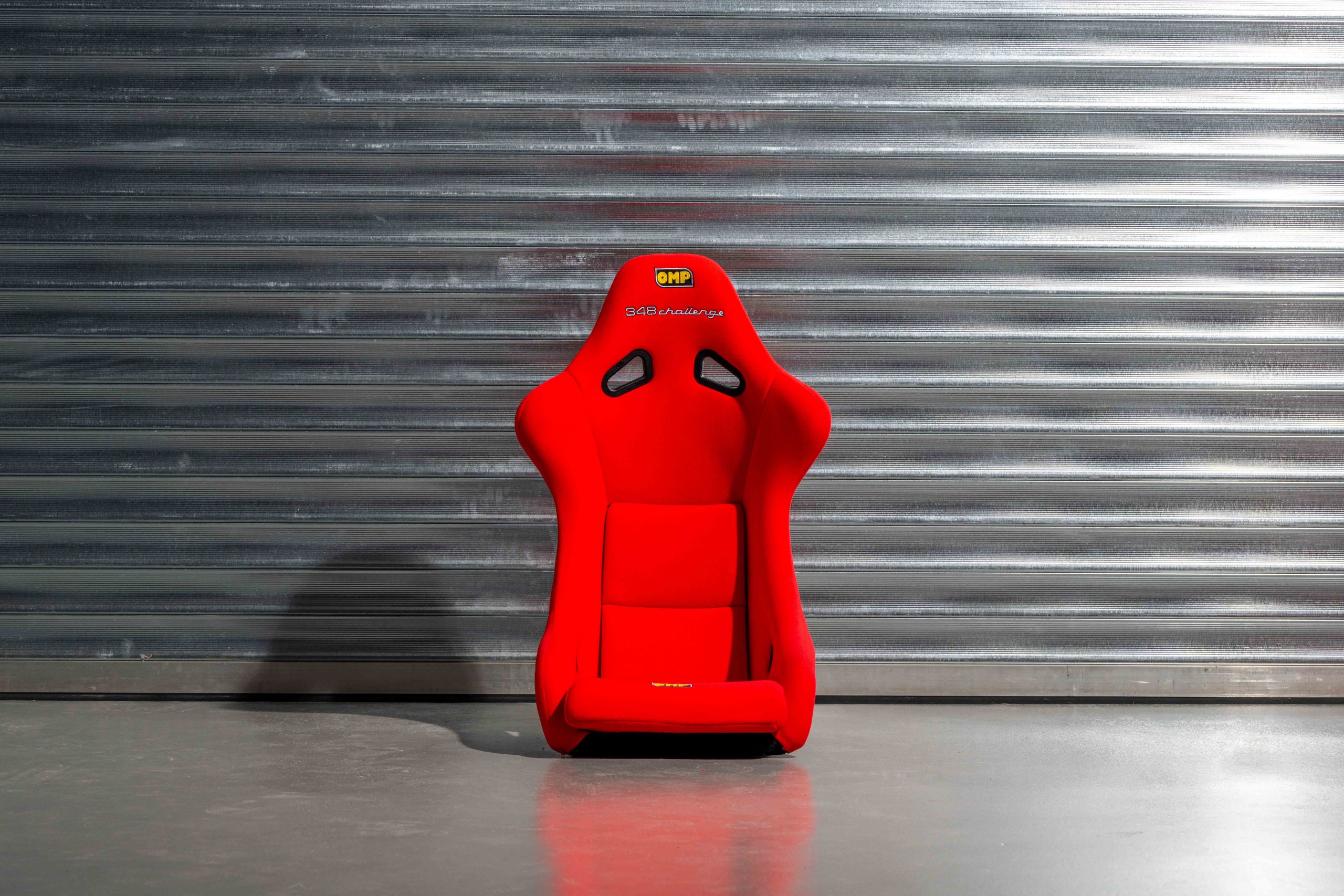 2MB-Ferrari-348-Challenge-Seat-2