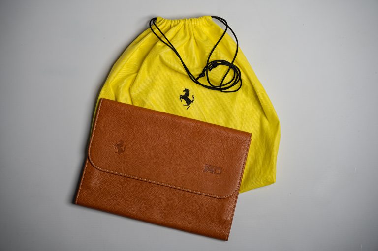3MP-Max-F40Parts.co_.uk-Ferrari-F40-Leather-Wallet-2-9