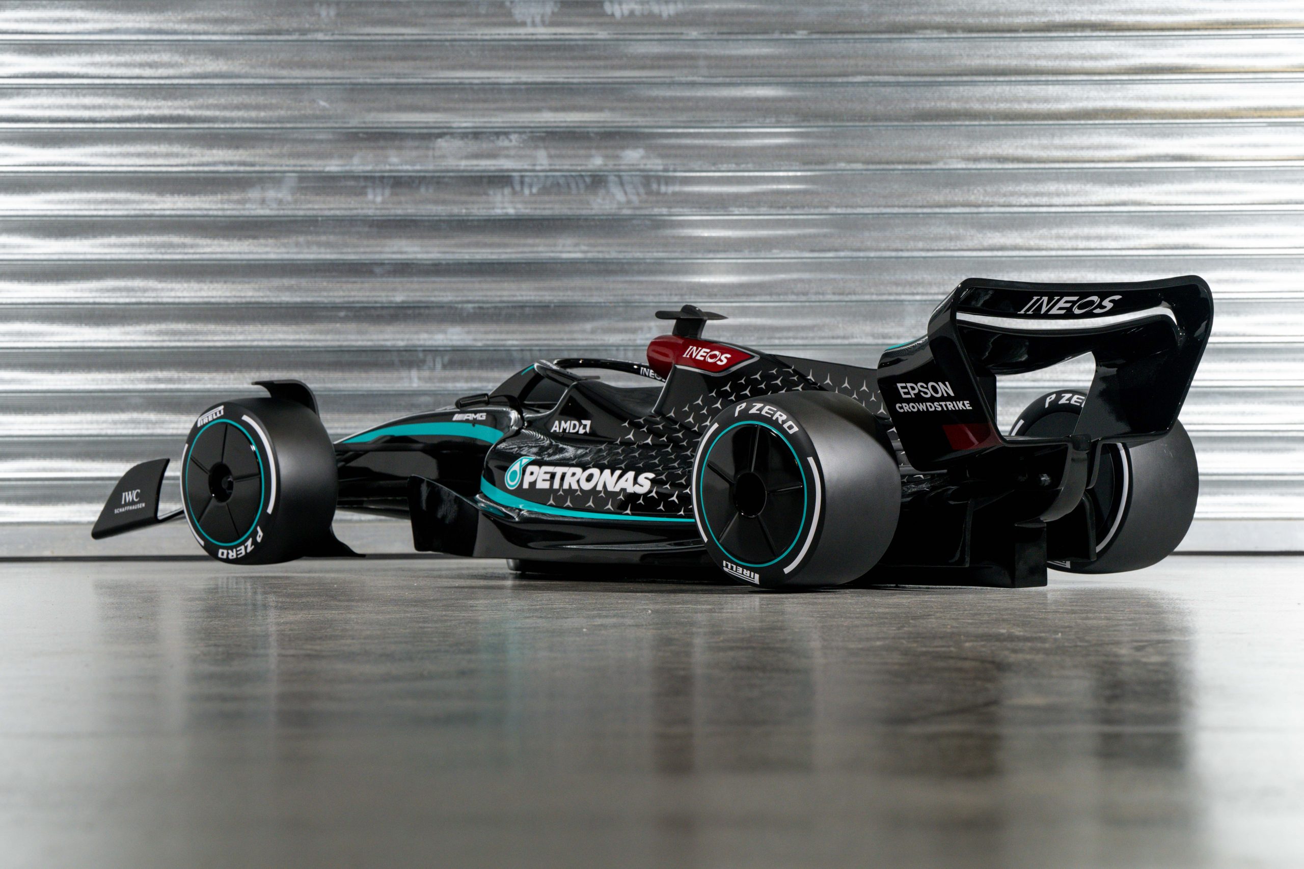2MB-Half-size-Mercedes-AMG-Lewis-Hamilton-2020-W11-F1-car-8