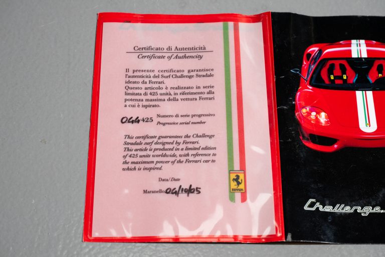 2MP-Ferrari-Challenge-Stradale-Surfboard-7