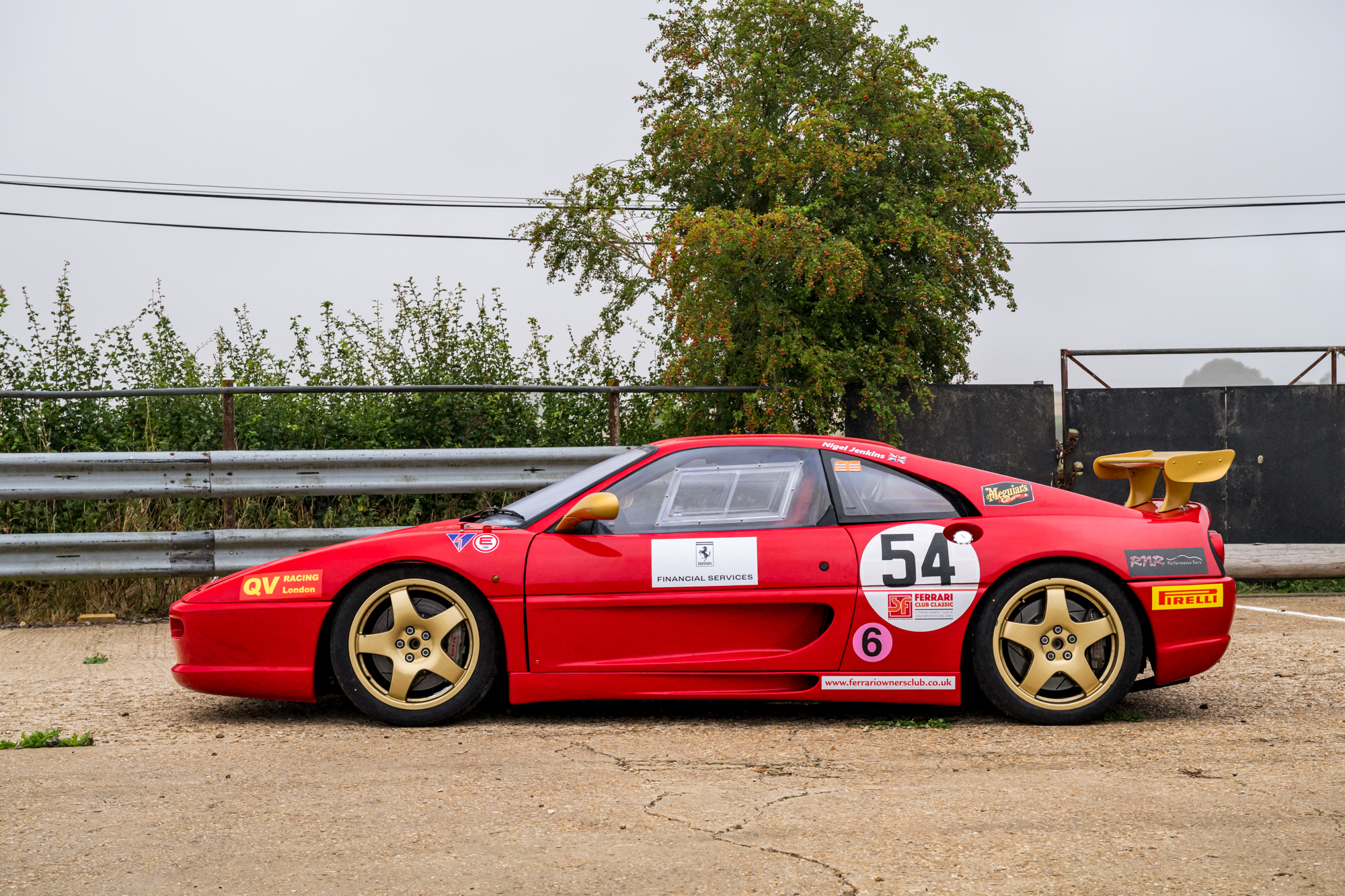 Mugello-Cars-Ferrari-355-Challange-Car-25