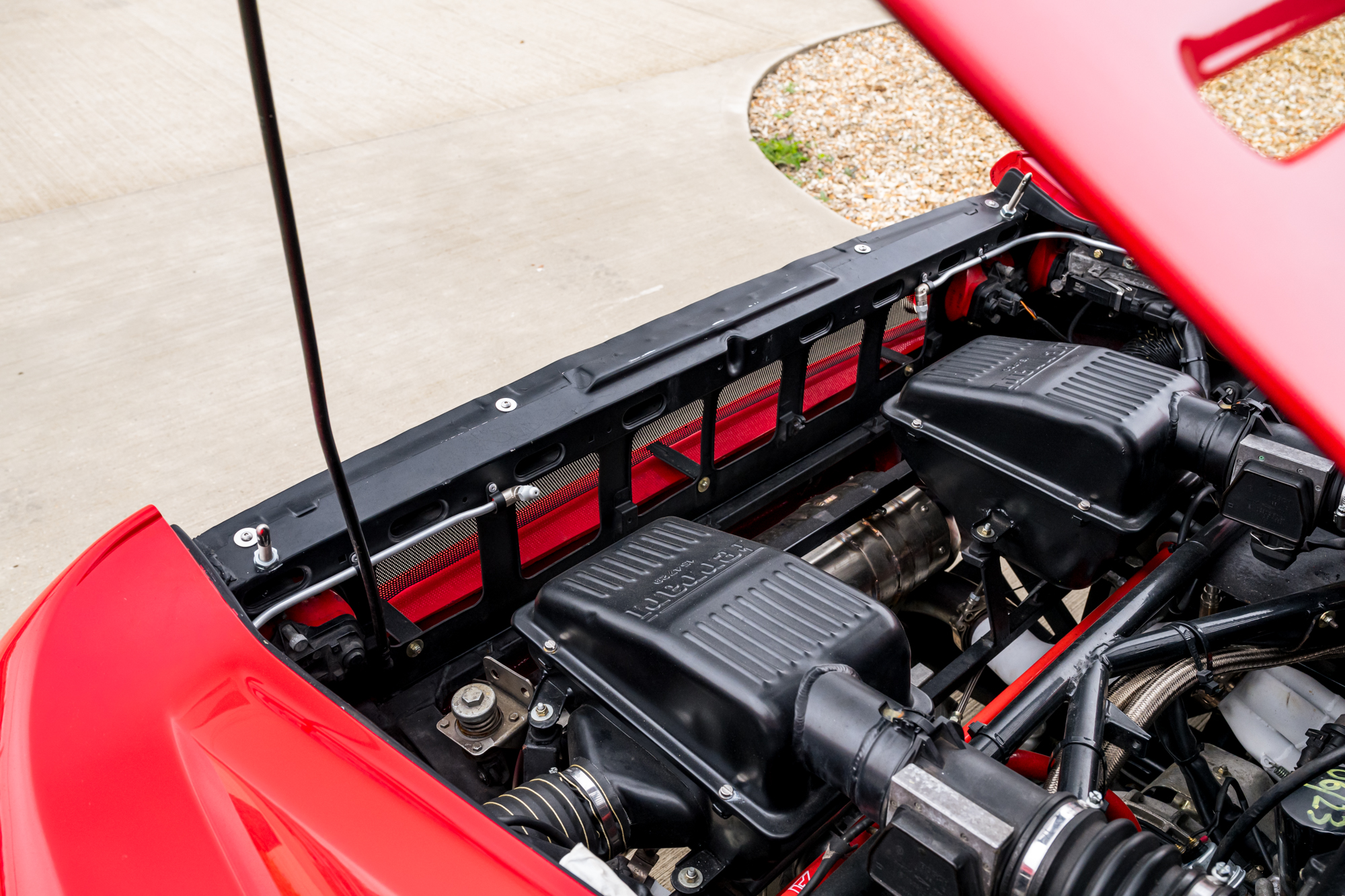 Mugello-Cars-Ferrari-355-Challange-Car-75