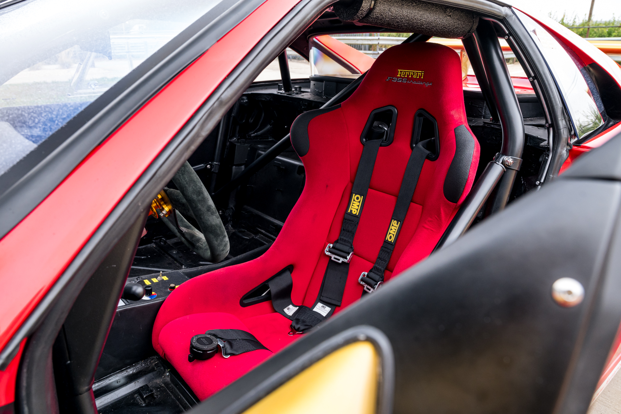 Mugello-Cars-Ferrari-355-Challange-Car-83