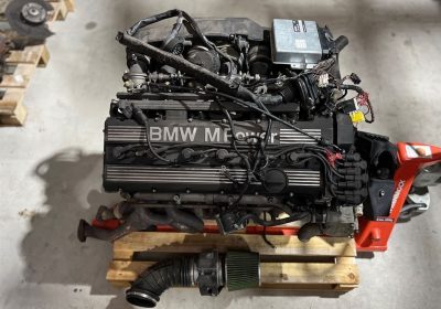 BMW M5 S38B36 engine