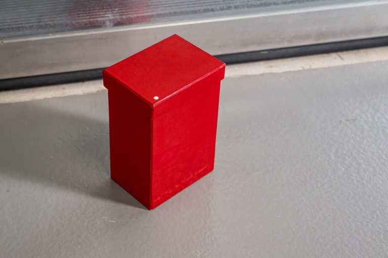 2MB-Ferrari-Cavallino-Scuplture-3