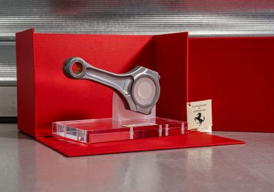Ferrari Con Rod Display
