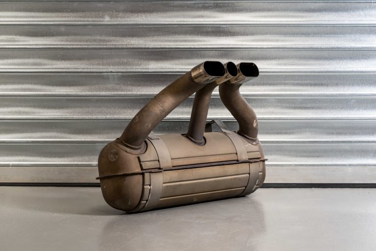 2MB-Ferrari-F40-Exhaust-1