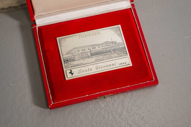 2MB-Ferrari-Zonta-Giovanni-1992-Plaque-7