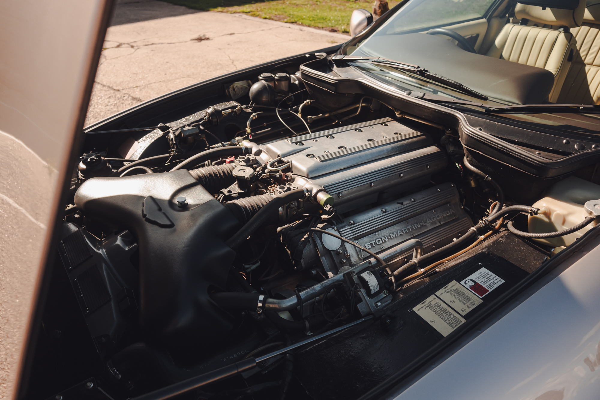 Mugello-Cars-Aston-Martin-Virage-39
