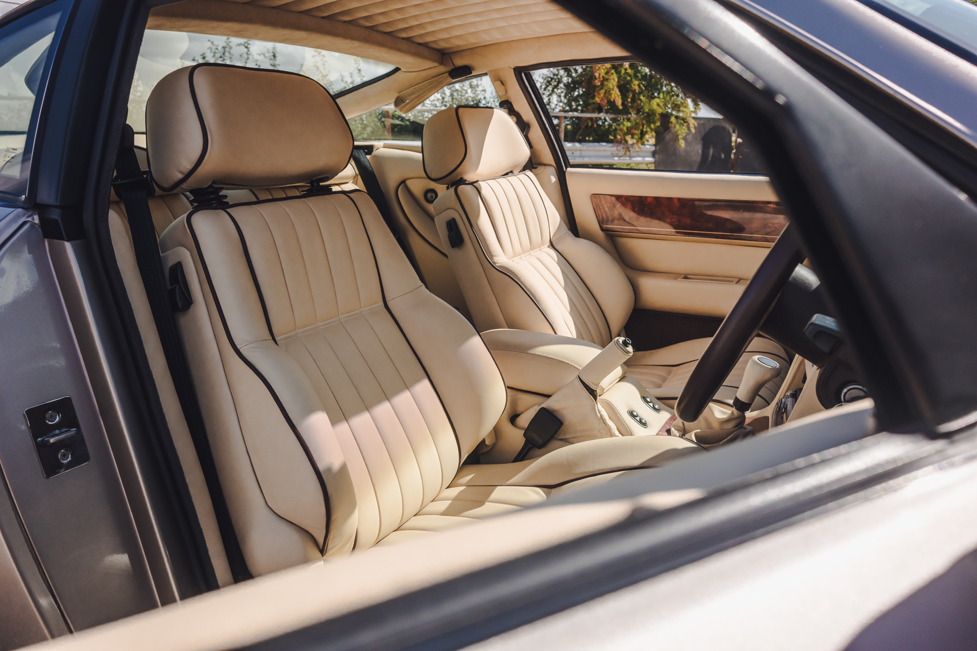 Mugello-Cars-Aston-Martin-Virage-66