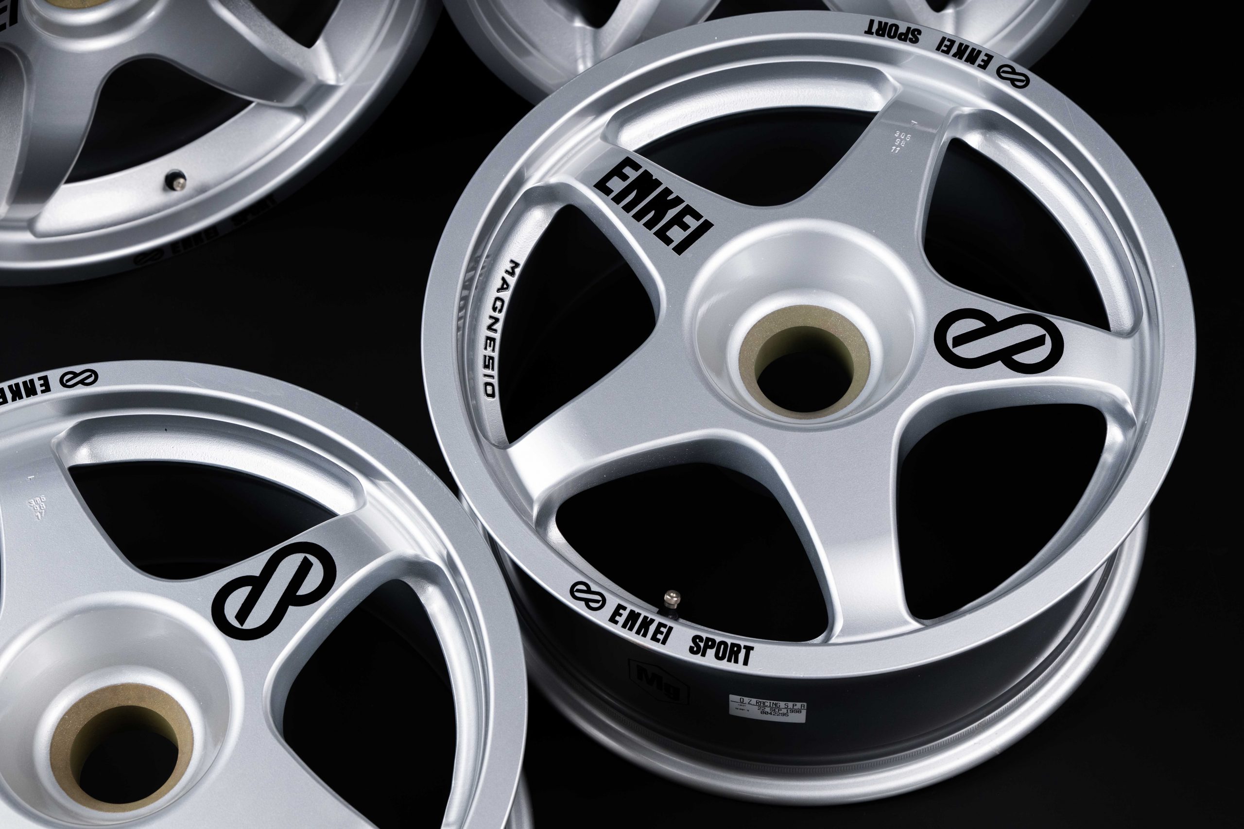 2MB-F40LM-Enkei-Wheels-7